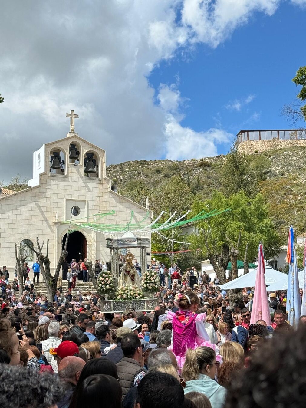 En im&aacute;genes: Los vecinos de Hoya del Salobral veneran  a su Virgen de la Cabeza