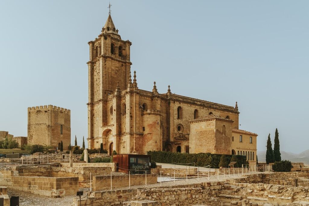 Este enclave marc&oacute;, durante m&aacute;s de 150 a&ntilde;os, la frontera entre los Reinos de Castilla y de Granada.