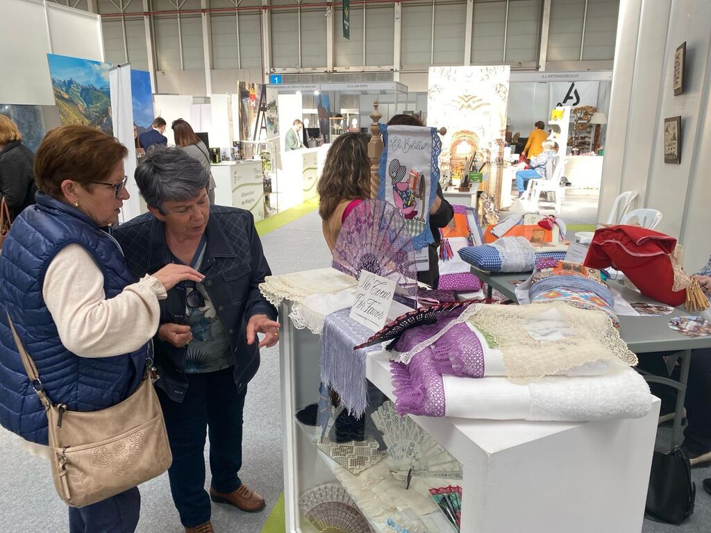 La Feria de los Pueblos expone los atractivos tur&iacute;sticos de la provincia