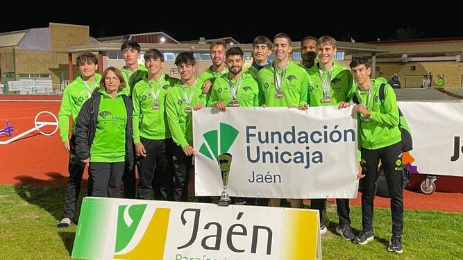 El equipo masculino del Unicaja Jaén Paraíso Interior, subcampeón de Andalucía, al igual que el femenino.