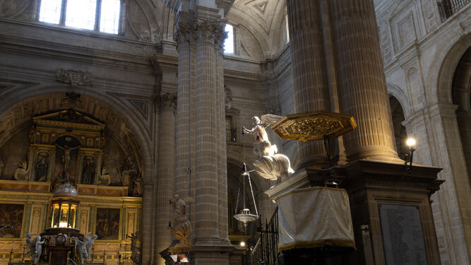 El tesoro de la luz de la Catedral de Jaén: el asombro de la reina Isabel II y la indignación de Pi y Margall